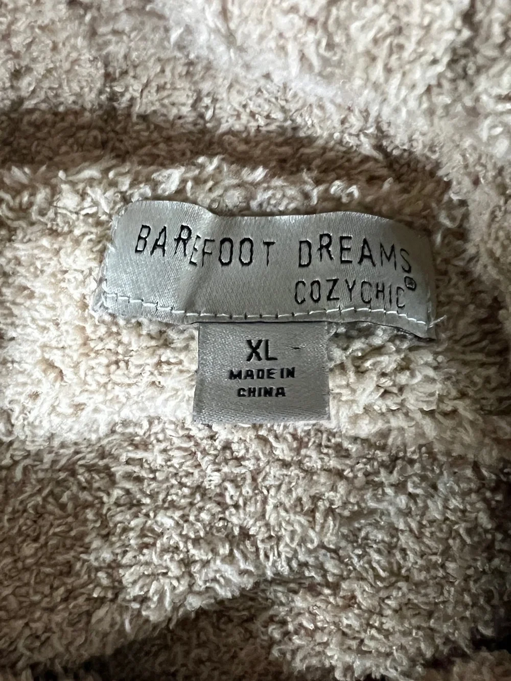 Barefoot Dreams XL tan sweater